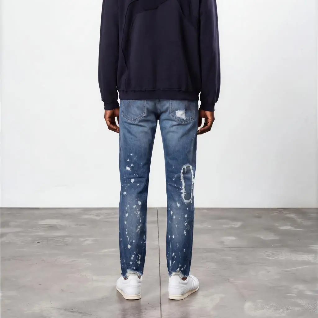 Regular jeans unisexe Heavy Used Effect - TUNIS FASHION W22EEK 2024.webp
