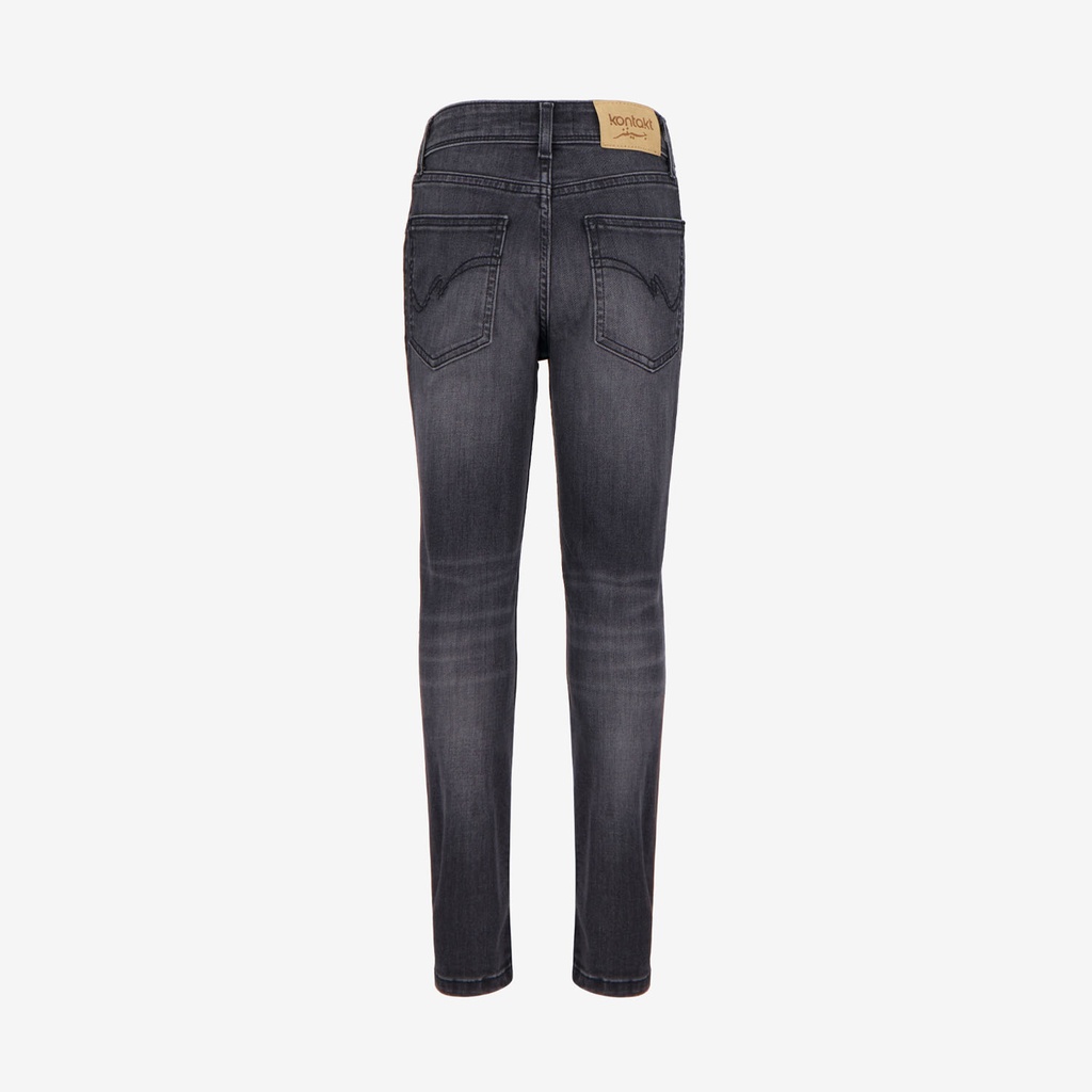 Slim garçon en jeans