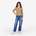 Carpenter fille en jeans