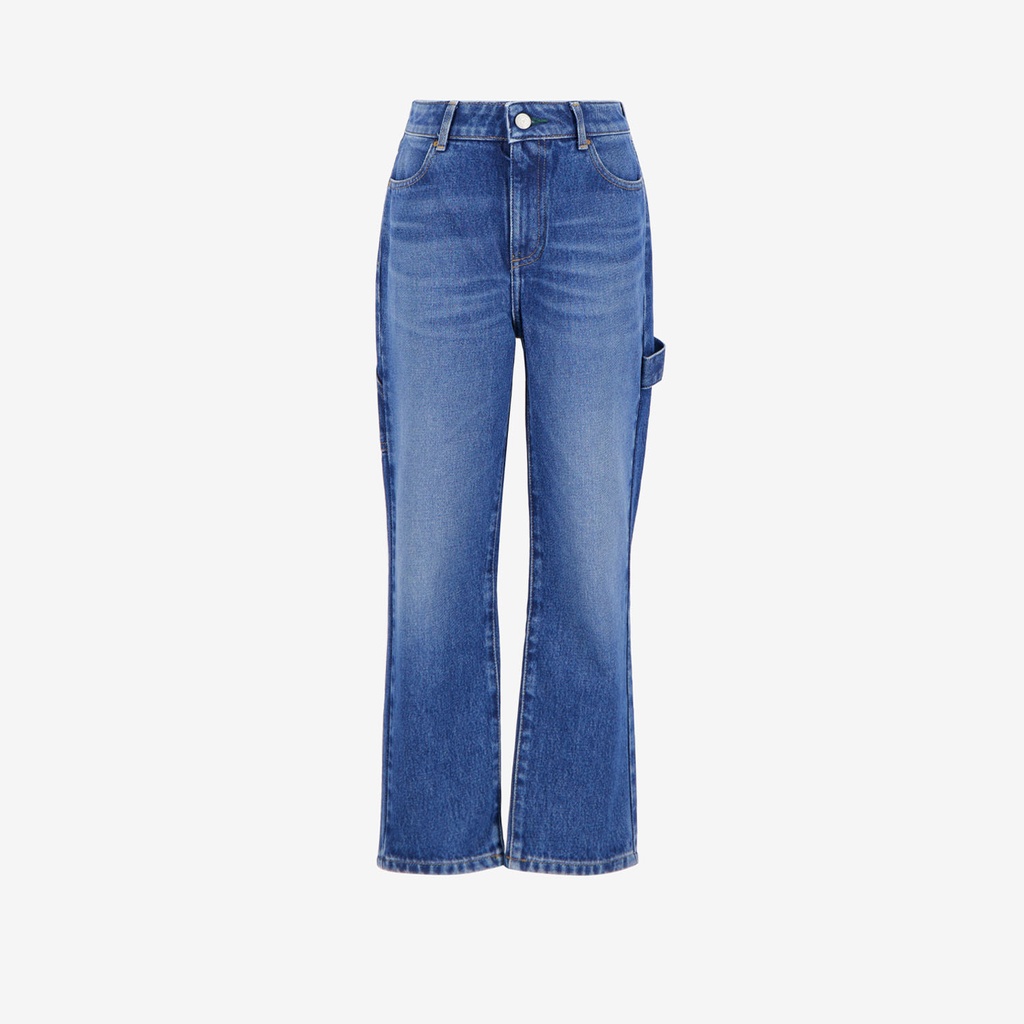 Carpenter fille en jeans