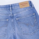 Straight garçon en jeans