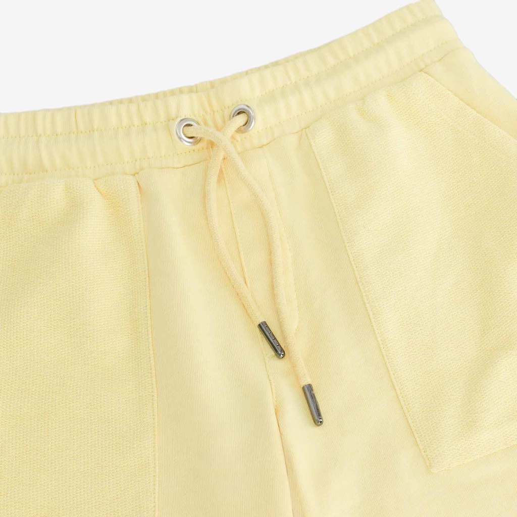 Short garçon avec pochs inversées